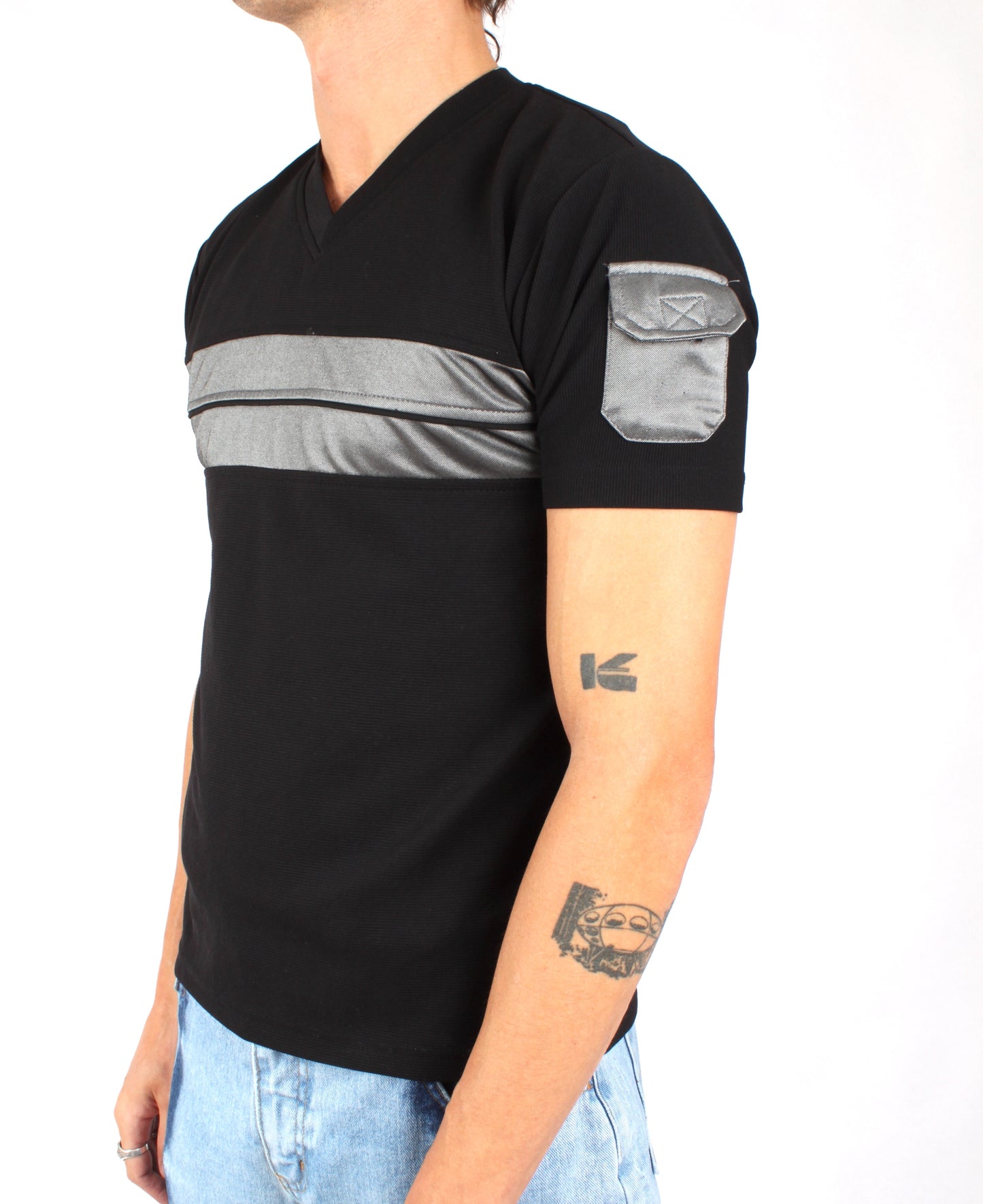 90s v-neck t-shirt