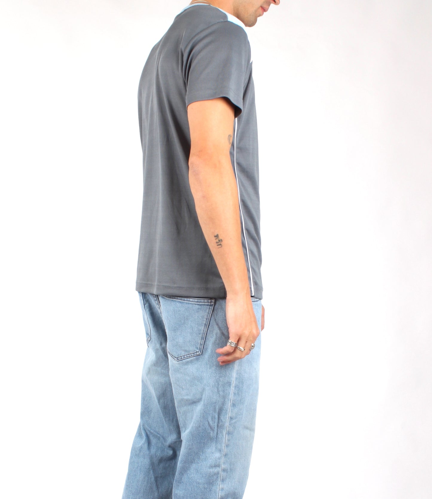 90s tribal t-shirt