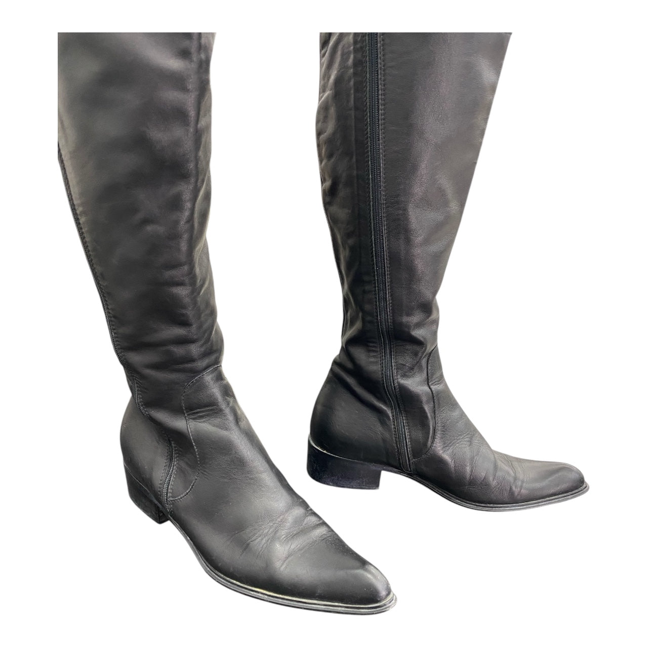 Pointed overknee leather boots