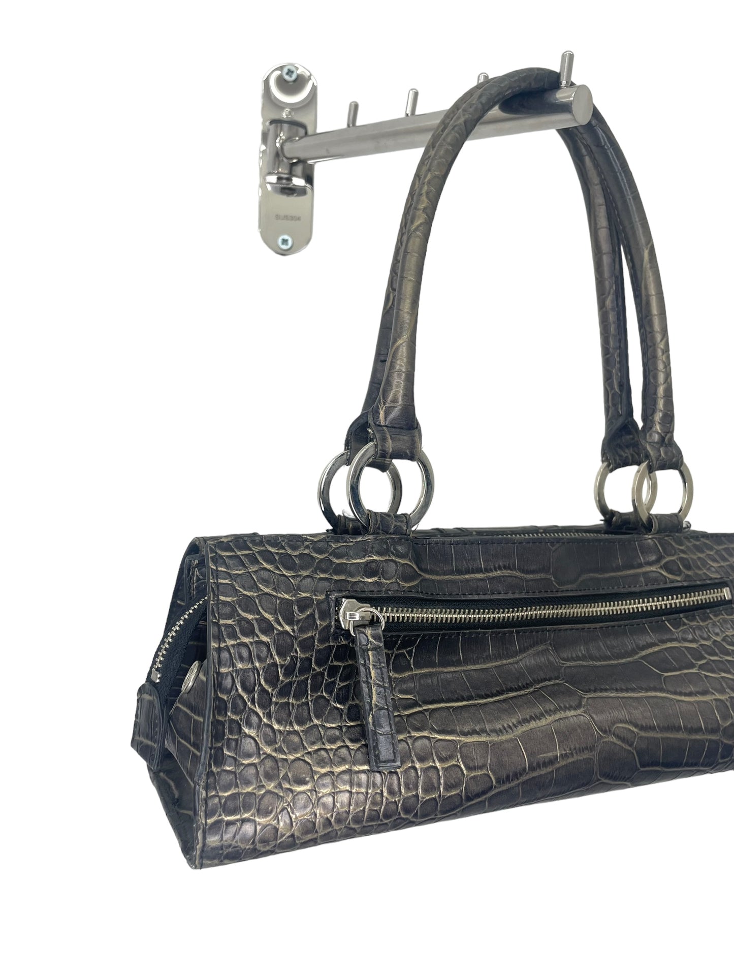 Y2K  metallic Guess handbag