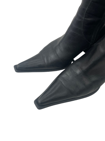 Y2K pointed leather boots