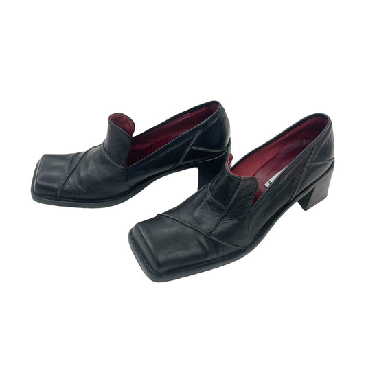 90s square toe leather loafers