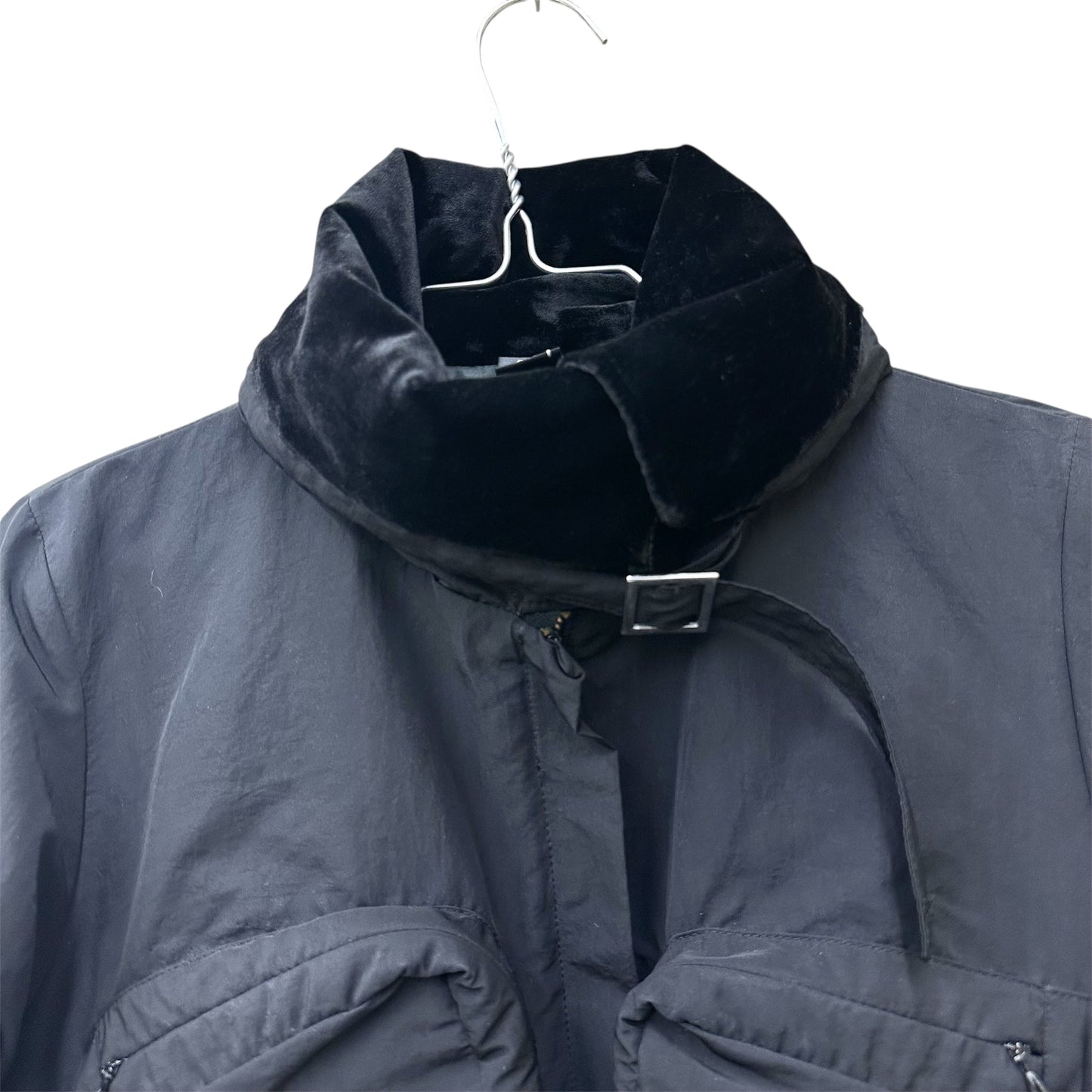 Multi-pocket utility jacket