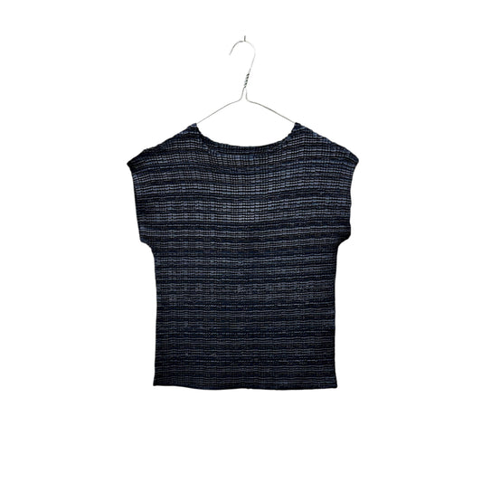 Pleated crinkle sleeveles top