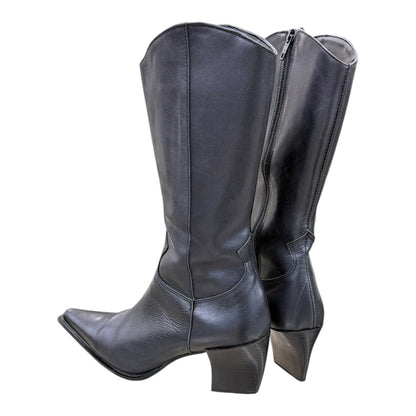 Pointed mid-calf leather boots