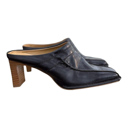 Square toe leather Mules